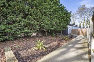 Photo 8- click for photo gallery